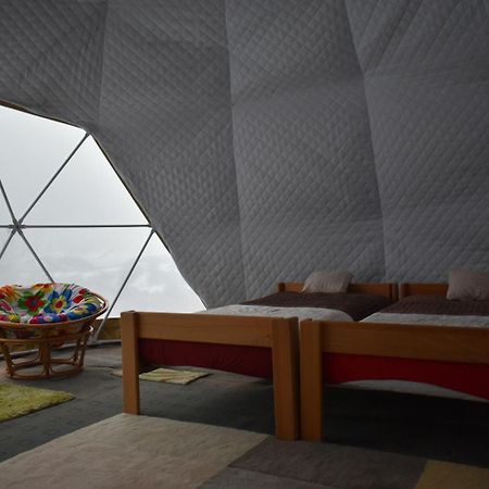 Dome Home Tents Taor วาลเยโว ภายนอก รูปภาพ